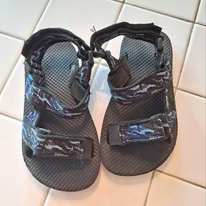 Islander river water sandles black blue purple flats vintage